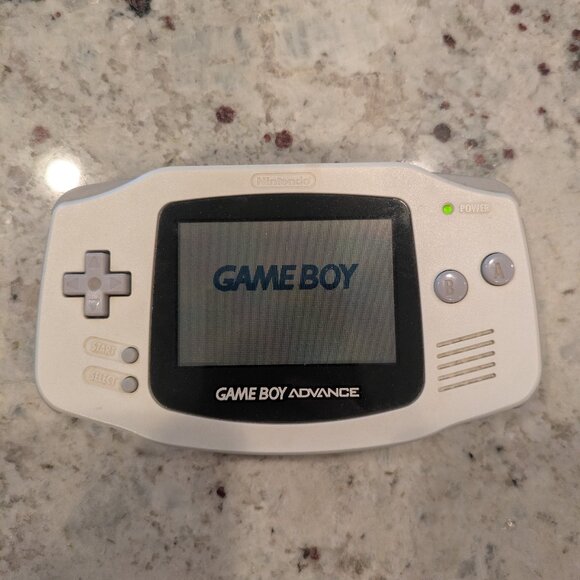 Nintendo Game Boy advance and games (Pokemon Red, Pokemon Blue, and others) - Picture 2 of 13